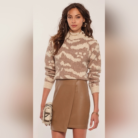 Heartloom Vegan Leather Sonja Mini Wrap Skirt Tan Brown Beige size M - Picture 2 of 9